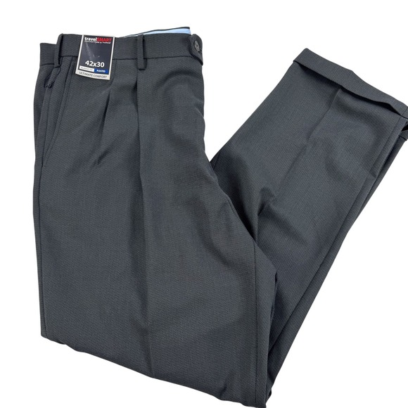 Roundtree & Yorke Other - Roundtree & Yorke TravelSMART Dress Pants Mens 42x30 Gray Pleated Cuffed NEW
